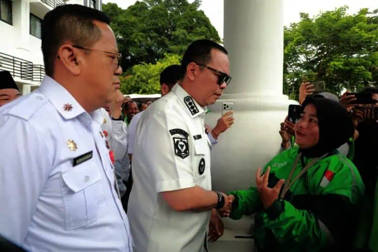 153 Ojol Dapat Bantuan Paket Bansos dari Pemkot Serang