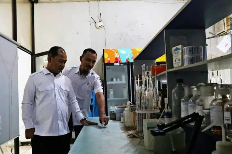 Tinjau Labolatorium DLH, Wabup Najib Akan Kaji Status UPT Bisa Menjadi BLUD