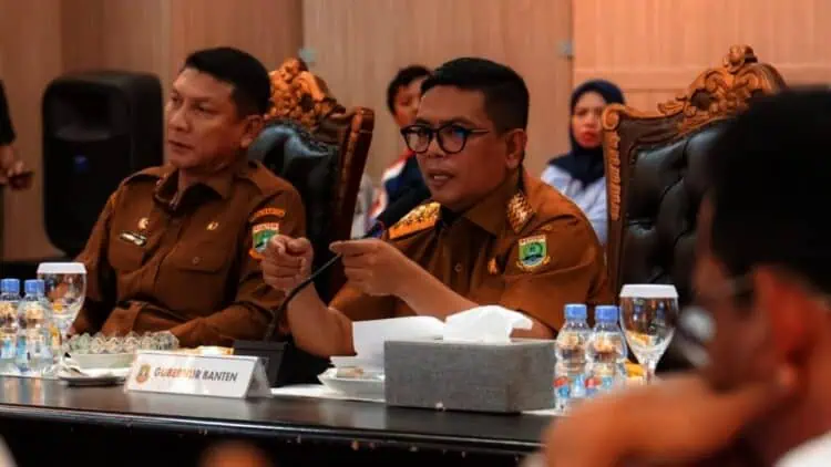 Pemprov Banten Intervensi Penanganan Banjir di Wilayah Serang, Turunkan Alat Berat