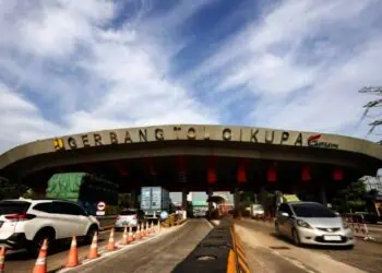 Arus Lalu Lintas Tol Tangerang–Merak Landai