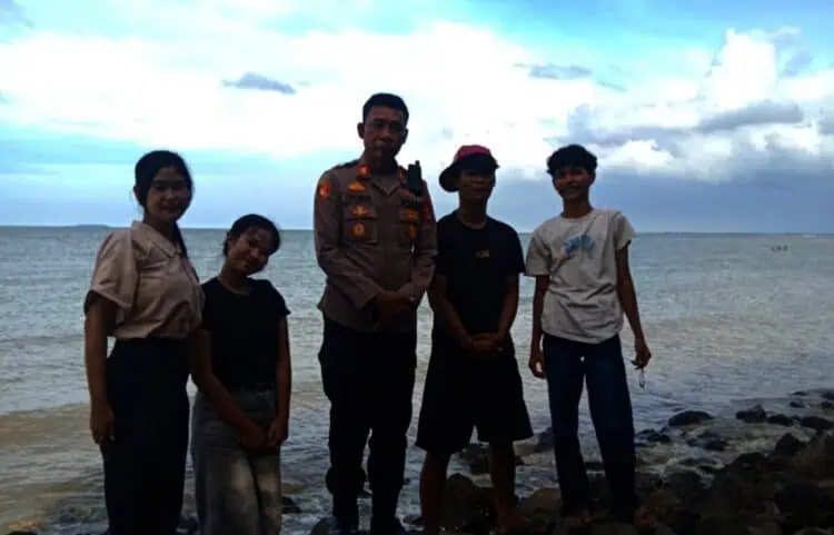 Libur Nataru, Polsek Kronjo Siaga Amankan Wisata Pulau Cangkir dan Antisipasi Banjir