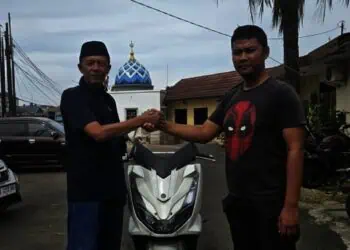 Polsek Ciputat Timur Kembalikan Sepeda Motor yang Dicuri kepada Warga