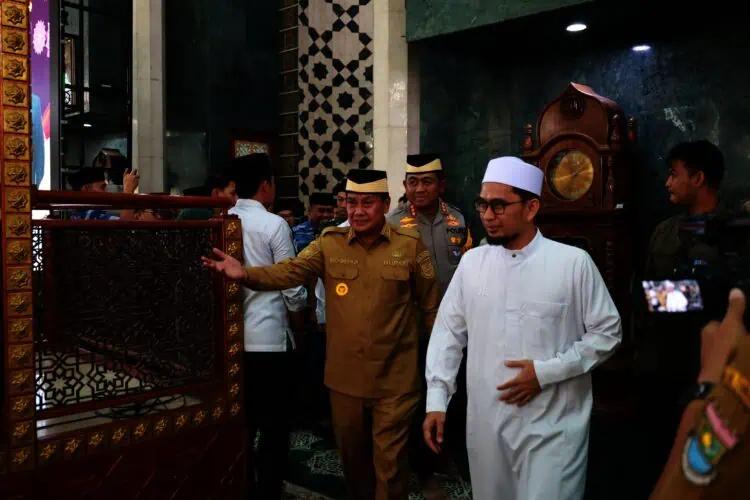 Sambut Tahun Baru, Forkopimda Gelar Doa Bersama di Masjid Agung Al-Amjad