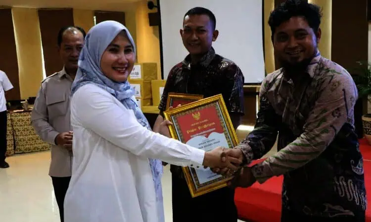 Kemendagri Apresiasi Layanan Online Adminduk Kabupaten Serang