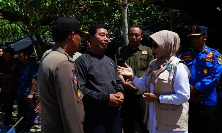 Bupati Pandeglang Tinjau Pospam dan Objek Wisata Jelang Libur Nataru