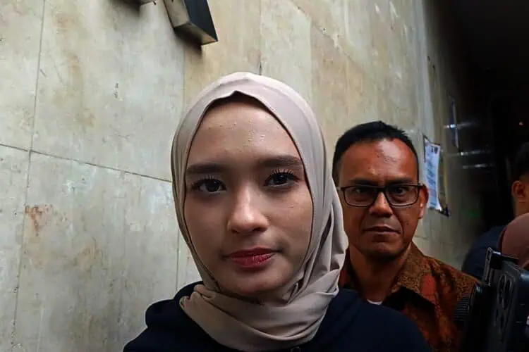 Resmi Cabut Laporan, Inara Rusli: Bagaimanapun Saudara Insanul Adalah Suami Saya