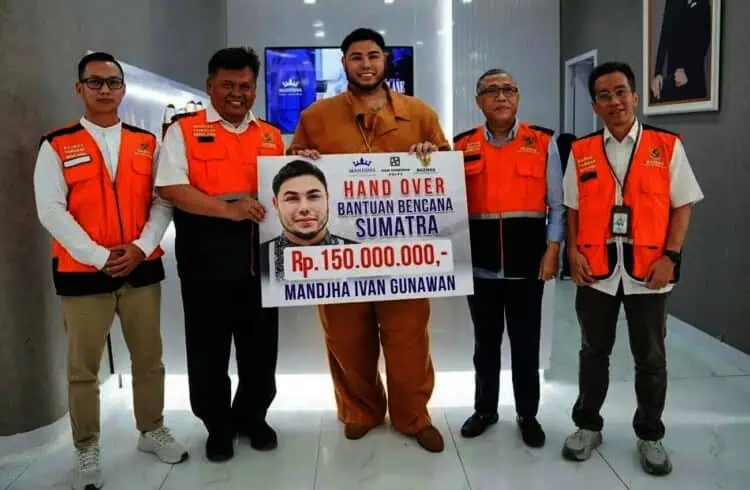 Lewat BAZNAS, Ivan Gunawan Salurkan Donasi Rp 150 Juta untuk Korban Bencana Alam Sumatera