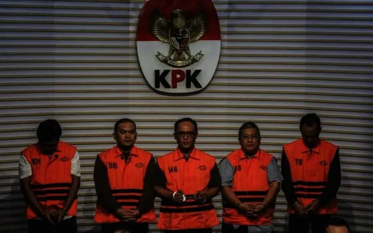 Terima Rp5,2 M, Bupati Lampung Tengah Tersangka Suap dan Gratifikasi
