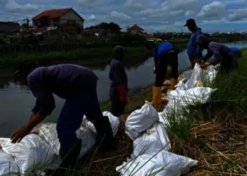 Hadapi Puncak Musim Hujan, Pemkot Tangerang Perkuat Perlindungan Permukiman Rawan Banjir