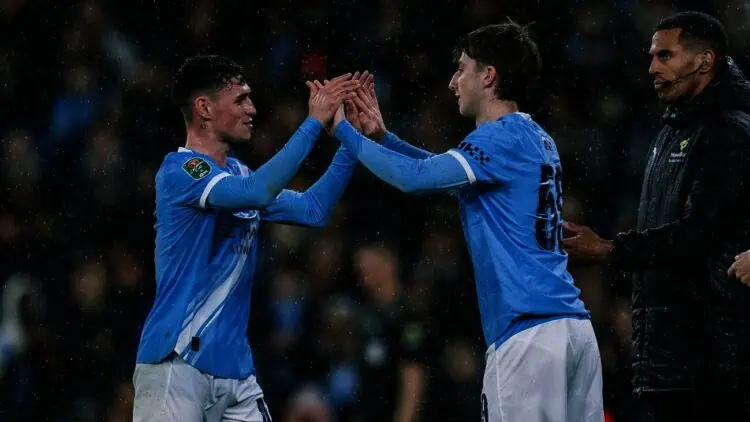 Manchester City Melaju ke Semifinal Carabao Cup