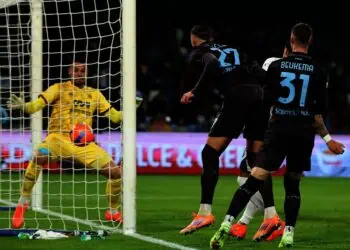Napoli ke Perempat Final Coppa Italia Lewat Adu Penalti