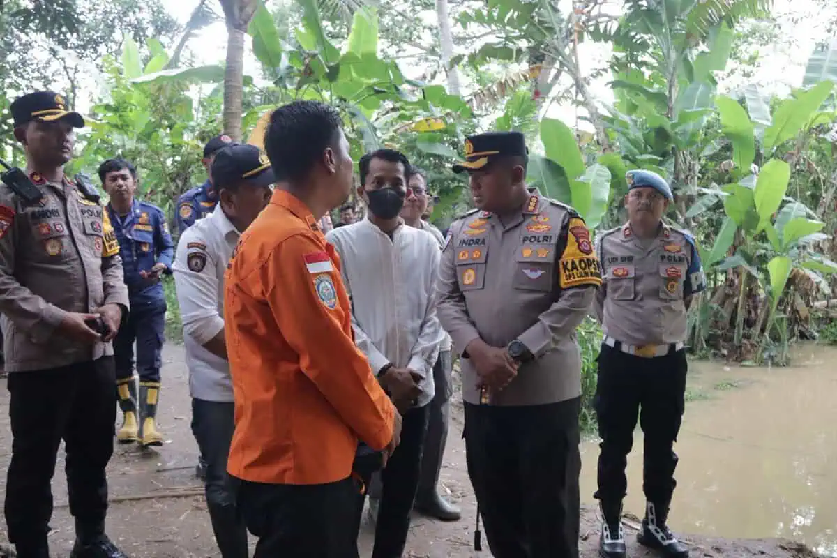 Pamit Berenang di Sungai Cidurian, Seorang Santri Hilang