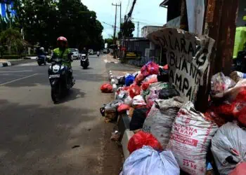 Sampah Menumpuk, Pemkot Tangsel Diminta Ambil Langkah Darurat