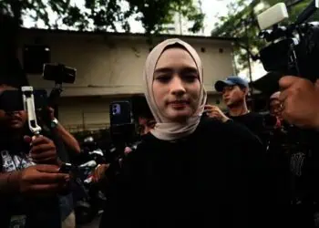 Datangi Polda Metro Jaya, Inara Rusli Cabut Laporan