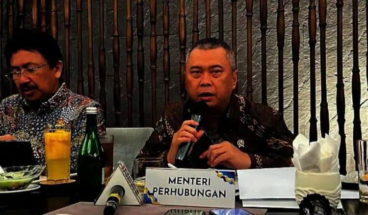 Waspada Cuaca Ekstrem Jelang Libur Nataru 2025
