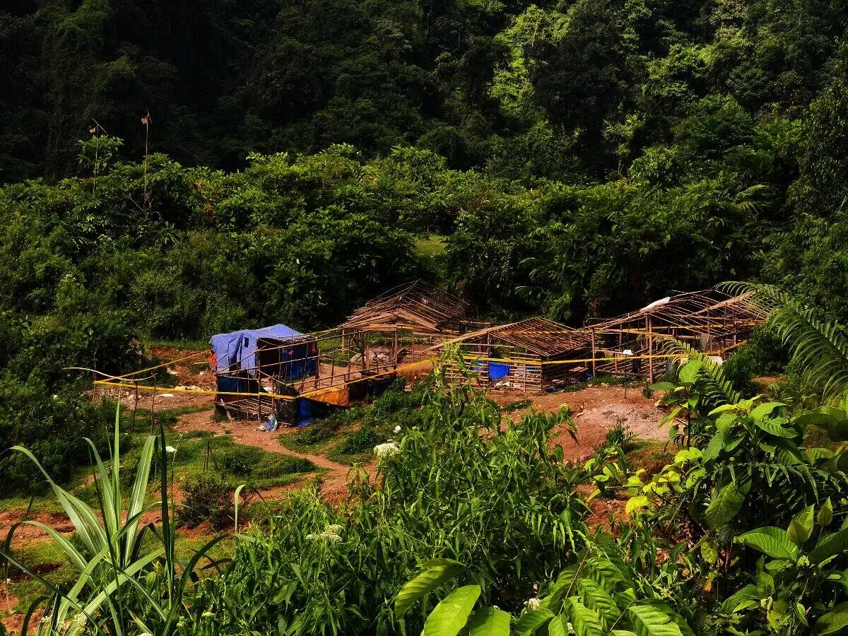 Satgas PKH Tutup Puluhan Pertambangan Emas Ilegal di Lebak Satgas PKH Tutup Puluhan Pertambangan Emas Ilegal di Lebak