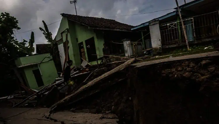 Ancaman Laten Pergerakan Tanah Mengintai Lebak