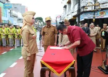 Rintik Hujan Iringi Pelantikan 11 Pejabat Pemkot Serang
