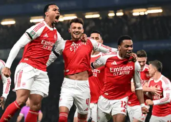 Arsenal Kalahkan Chelsea di Stadion Stamford Bridge