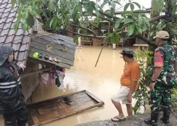 Banjir dan Longsor Terjang 11 Kecamatan di Lebak, 1 Warga Tewas