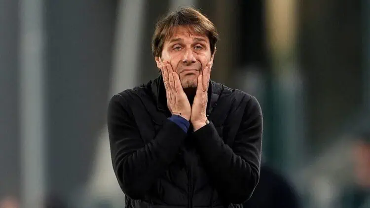 Napoli vs Chelsea, Laga Emosional Conte