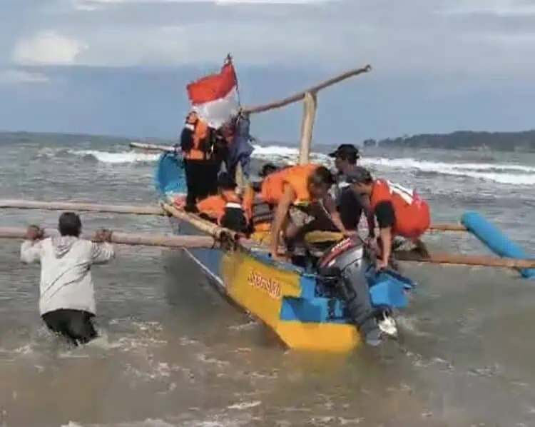 Wisatawan yang Hilang Terseret Ombak Pantai Goa Langir Lebak Masih Nihil, Pencarian Diperluas