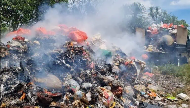 TPS3R 17 Jombang Kelebihan Kapasitas, Pengelola Terpaksa Bakar Sampah