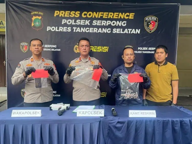 Polisi Tangkap Suporter Bola Bersenjata Tajam di Serpong