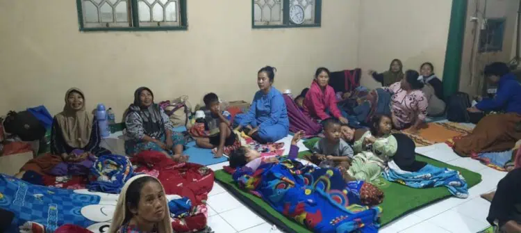 Banjir Rendam Enam Kecamatan, 1.000 Warga Kosambi Mengungsi