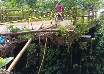Gubernur Andra Minta Kepala Daerah Bekerja Cepat Atasi Infrastruktur Rusak