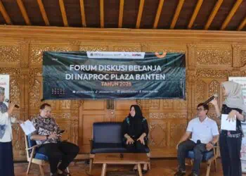 DISKUSI - Forum Penyelenggara Perdagangan Melalui Sistem Elektronik (PPMSE) Plaza Banten, menyelenggarakan Forum Diskusi Penguatan Belanja OPD dan UMKM, sebagai upaya memastikan layanan belanja pemerintah daerah berjalan efektif, transparan dan dapat diakses oleh pelaku Usaha Mikro, Kecil, dan Menengah (UMKM), Kamis (15/1/2026). (ISTIMEWA)