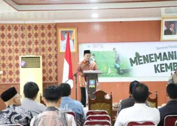 SEMINAR PENDIDIKAN - Wabup Serang Najib Hamas, menjadi Keynote Speakers Seminar Pendidikan bagi Guru BK SD dan SMP, yang digelar Nurul Fikro Boarding School, di Aula Tb. Suwandi, Sabtu (17/1/2026). (ISTIMEWA)