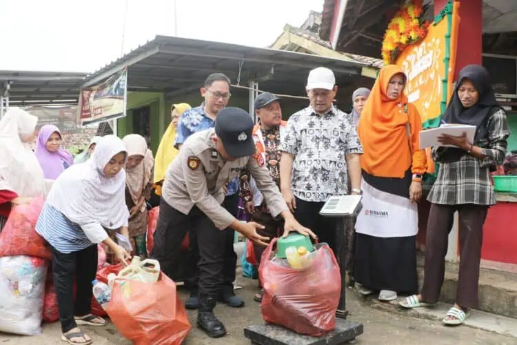 Setiap Desa di Kabupaten Serang Didorong Miliki Satu Bank Sampah Perintis