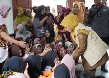 Banjir Surut, Bupati Dewi: Bantuan Logistik Untuk Masyarakat Terdampak Prioritas Utama