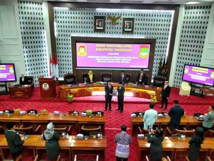 Resmi Dilantik, Nugraha Adiyatma Isi Kursi DPRD Kabupaten Tangerang
