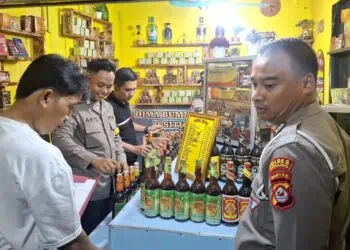 OPERASI PEKAT - Polres Serang bersama Polsek jajaran, terus menggencarkan Operasi Pekat Maung 2026 guna menciptakan situasi kamtibmas yang aman dan kondusif. (ISTIMEWA)