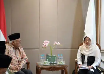 DATANGI BAZNAS RI - Bupati Pandeglang Raden Dewi Setiani, berbincang dengan pimpinan Baznas RI, Kamis (29/1/2026). (ISTIMEWA)