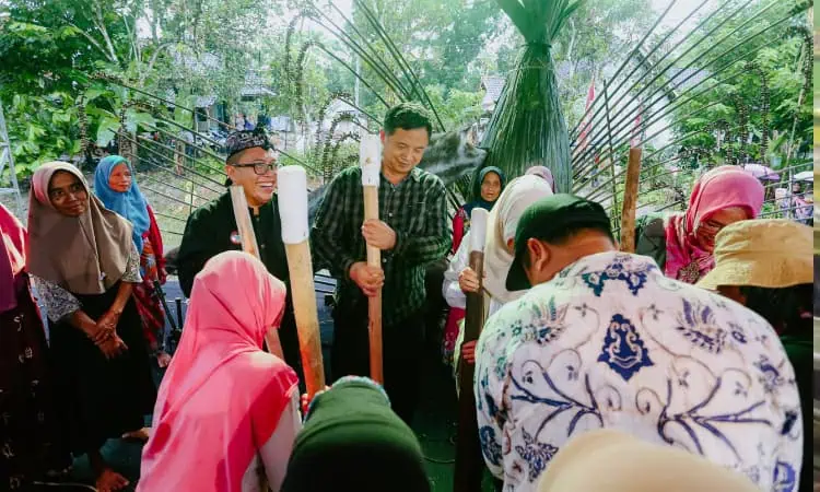 Desa Cibaliung Masuk Lima Besar Apresiasi Desa Budaya 2025