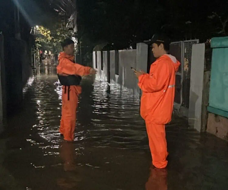 Hujan Deras Picu 8 Titik Genangan di Tangsel