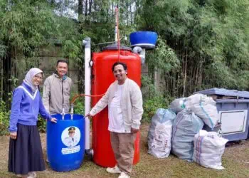 Gubernur Banten Sumbang Toren Pupuk Organik Cair Untuk Tangsel