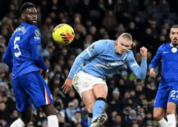 Manchester City-MU Tersendat, Chelsea Kalah