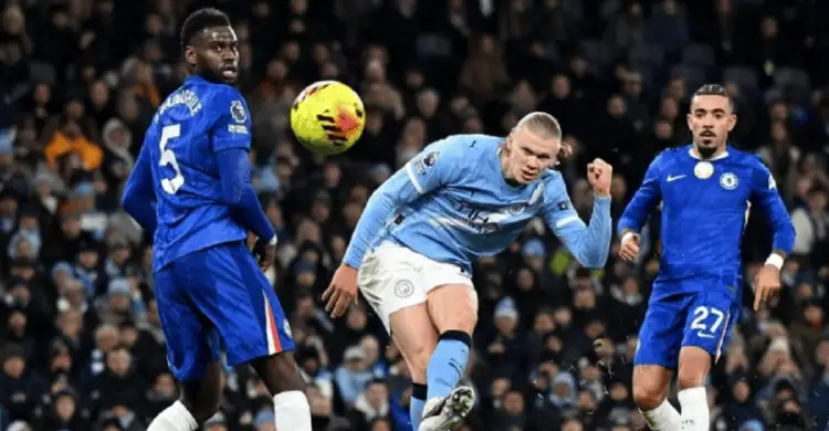 Manchester City-MU Tersendat, Chelsea Kalah