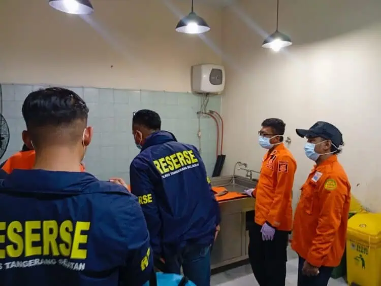 Wanita Tewas Tenggelam Diduga Sengaja Lompat ke Tandon Ciater