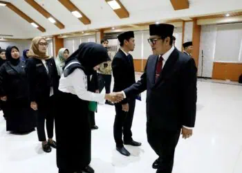 18 Pegawai Dilantik, ASN Pemkot Tangerang Diminta Tak Terjebak Rutinitas