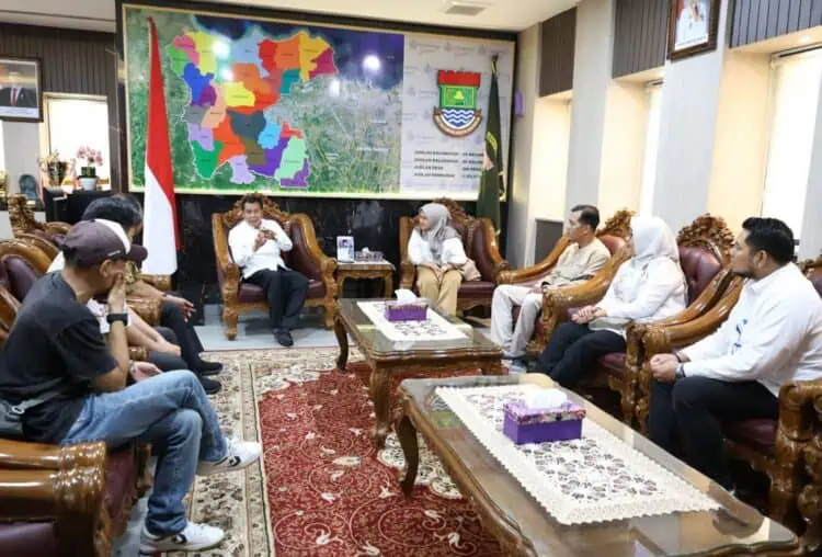 Mendengar di Era Digital, Bupati Maesyal Rasyid Rangkul Aspirasi Warga