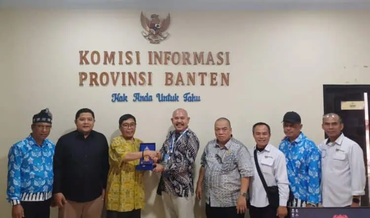 Tingkatkan Peran Wartawan Dalam Mendorong Keterbukaan Informasi, ForKI Gelar FGD Dengan KI Banten