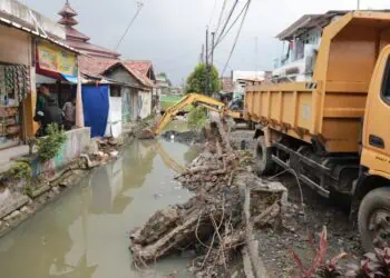 Dapat Atensi DPRD, Walikota Budi Awasi Proses Normalisasi Irigasi Sungai Cibanten