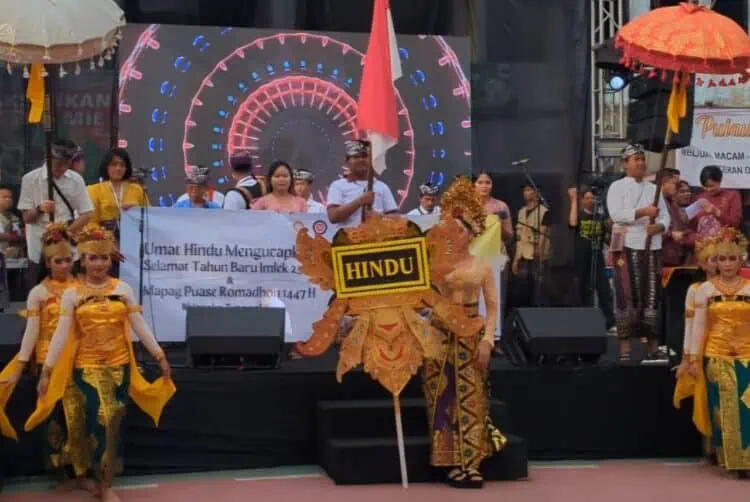 Kirab Budaya Lintas Keyakinan Meriahkan Imlek di Kota Serang