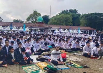 SERANG MENGAJI - Kegiatan Serang Mengaji dan Gebyar Tarhib Ramadhan 1447 Hijriyah, di Alun-Alun Barat Kota Serang, Minggu (15/2/2026). (ISTIMEWA)