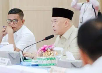 MENYAMPAIKAN ARAHAN : Menhub Dudy Purwagandhi menyampaikan arahan dalam rakor pengamanan arus mudik Lebaran 2026. (ISTIMEWA)